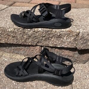 Chaco Women’s Sz 7 Adjustable Strap Sandal